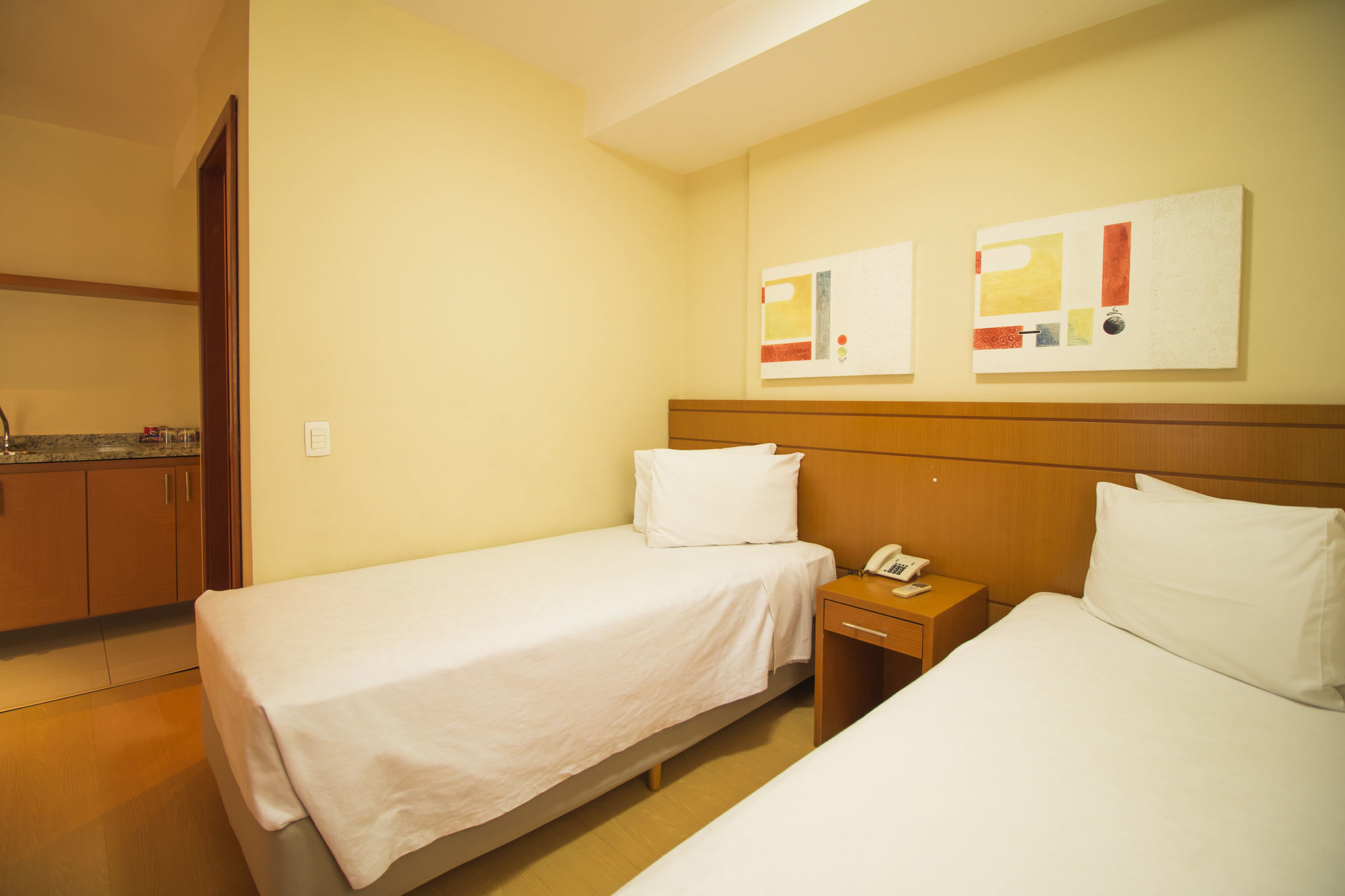 Hotel The Premium Osasco Bagian luar foto