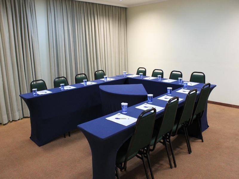 Hotel The Premium Osasco Bagian luar foto